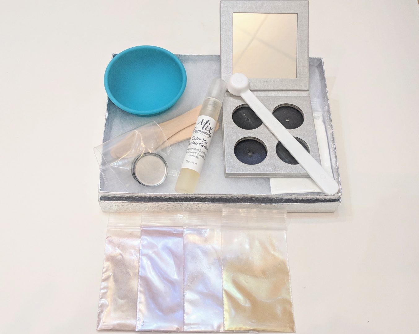 Eyeshadow Making Kit Create Your Own 4 Color Palette Mix Cosmetiques