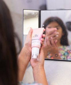 deciding to use Nourishing Gel Moisturizer a Healthy, microbiome-supporting serum for teen skin health and hydration.